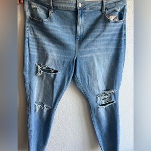 American Eagle Curve Jeans